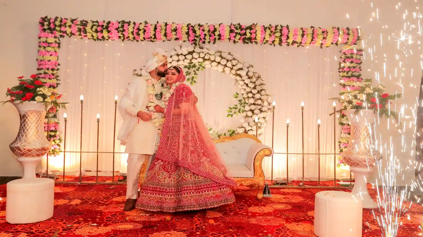 Romantic couple shoot by wedding photographer in Patna