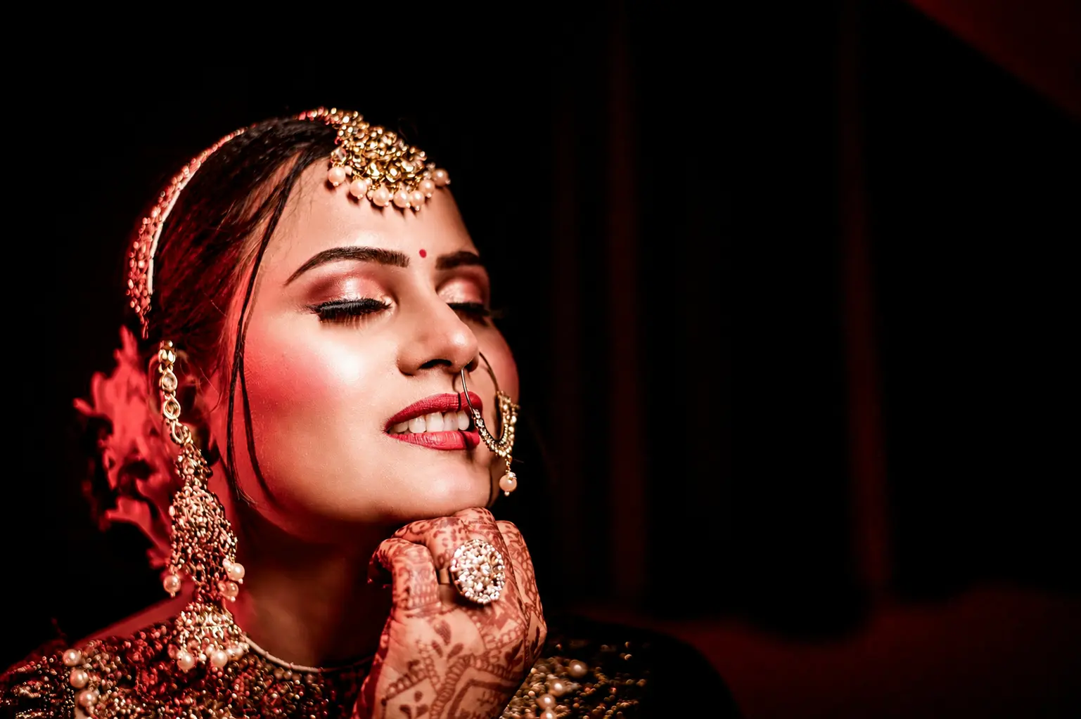 Best wedding photographer in Delhi capturing candid wedding moments with cinematic style